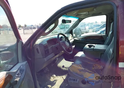 2004 Ford F-250 Lariat/Xl/Xlt из США, поврежденный, VIN 1FTNW21P34EC18325